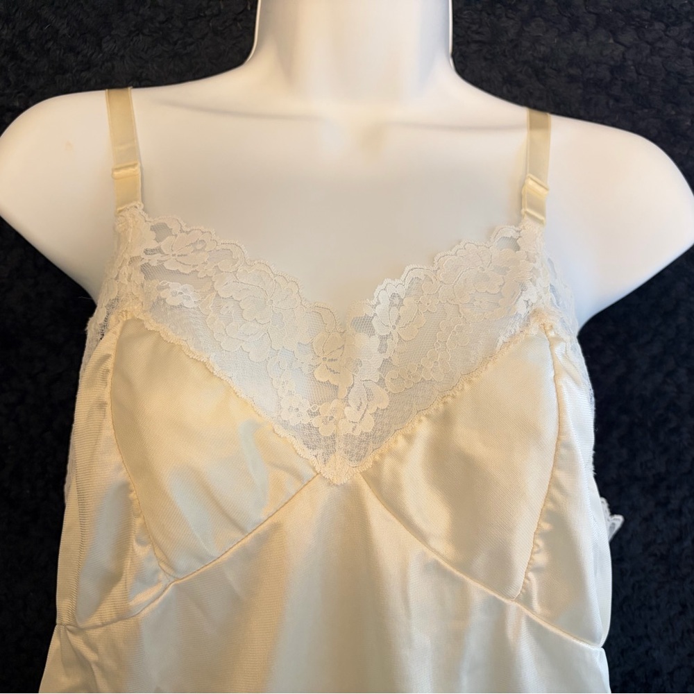 Vintage Cream Lace Trim Camisole - Picture 1 of 8